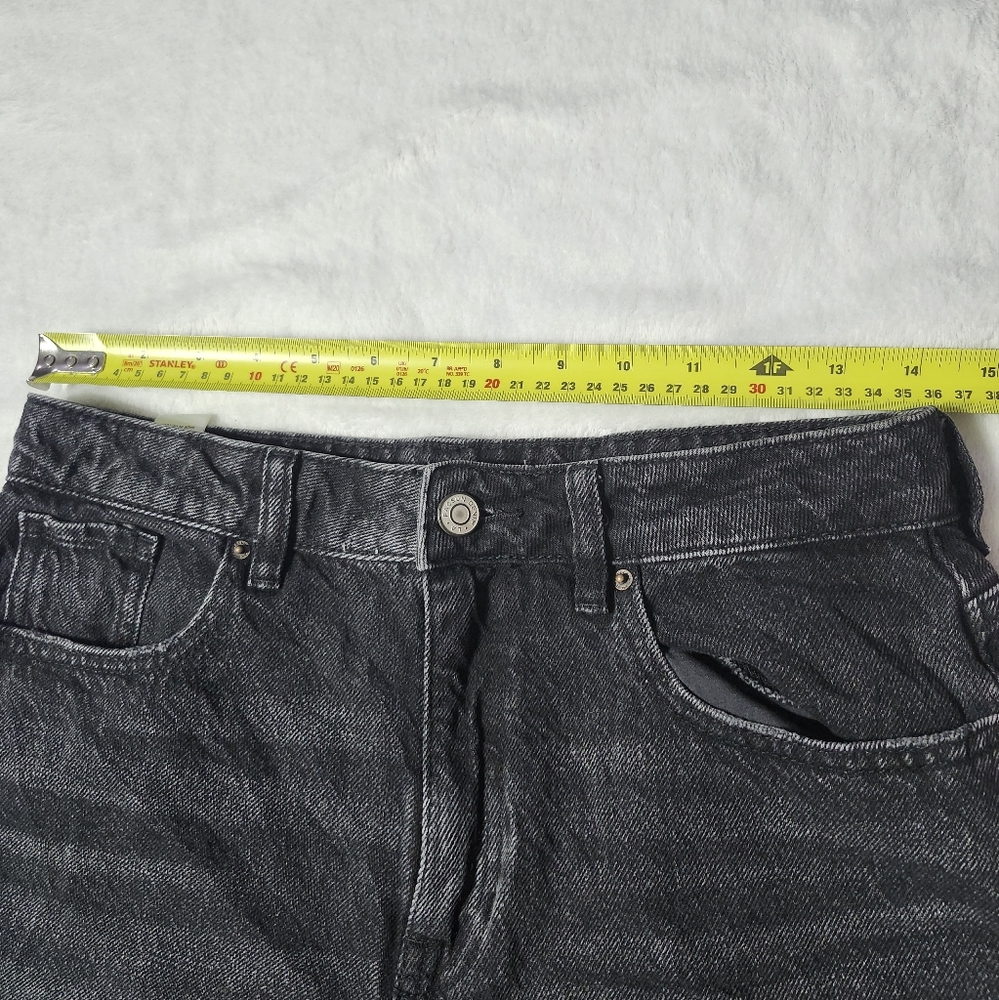 PACSUN Womens Black Denim High Waist Mom Shorts 28 Casual Summer - Picture 6 of 6